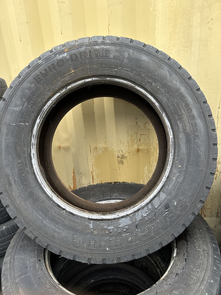 Opony semperit 315/60r22.5  4 sztuki nic nie nacinane
