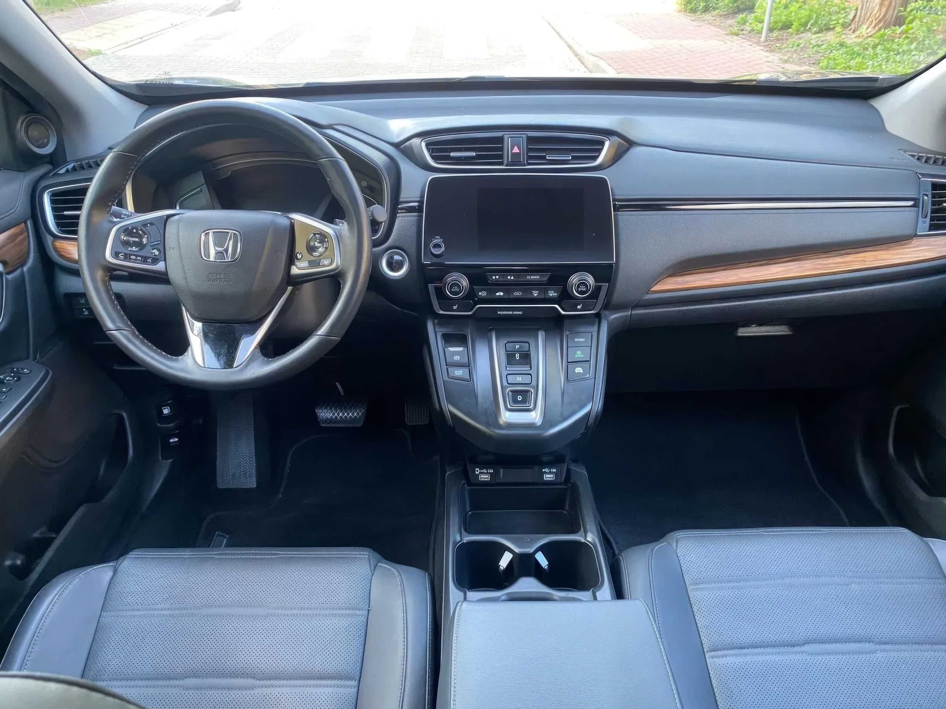 Honda	CR-V Hybrid EX	2022