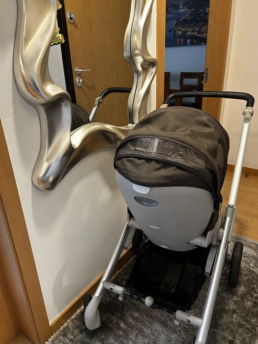 Carrinho Bébéconfort c/ oferta da Babycoque Bebeconfort