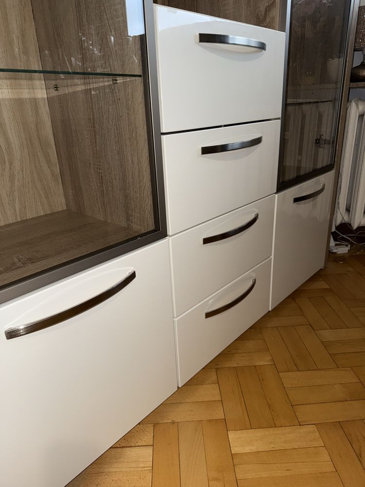 Komoda barek biały połysk