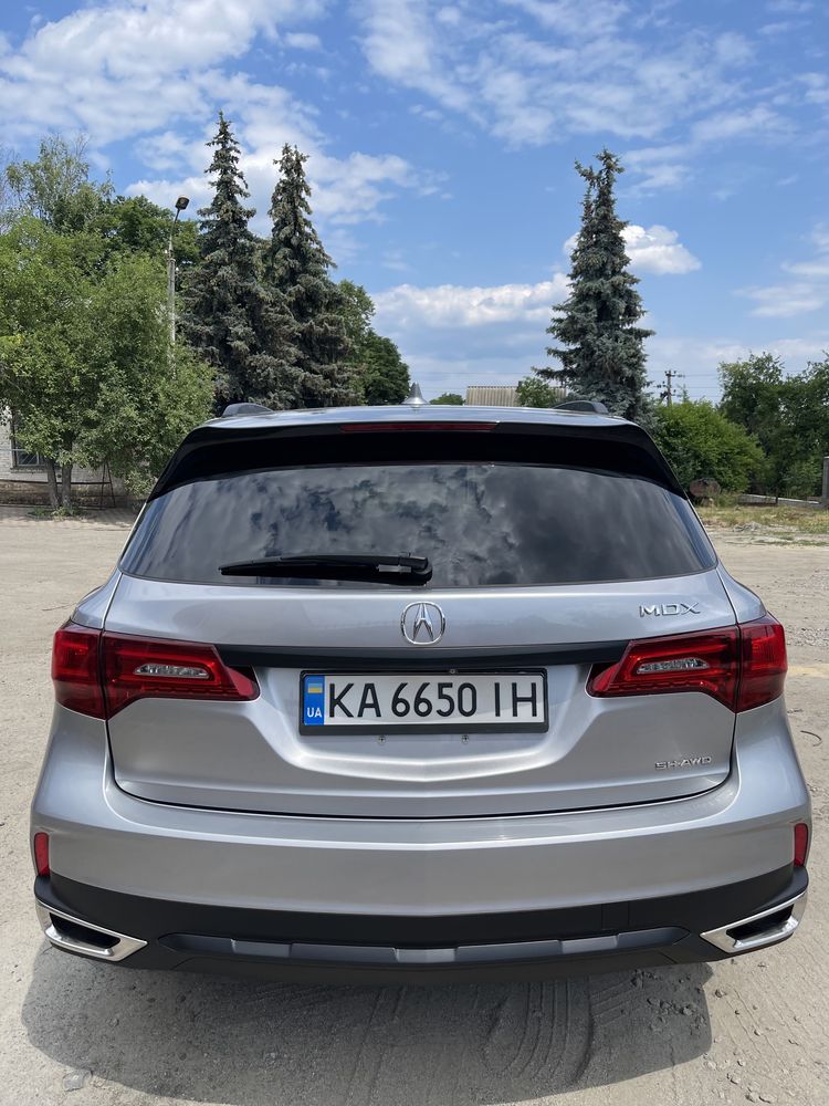 Продам автомобіль Acura MDX