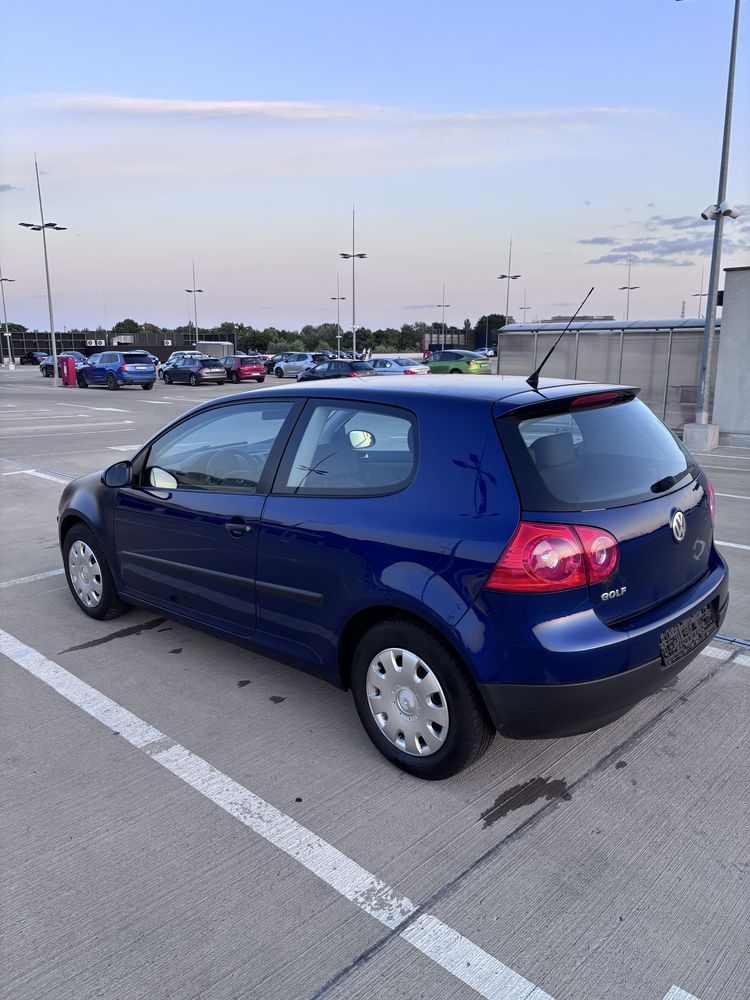 Volkdwagen Golf V 1.4 MPI benzyna