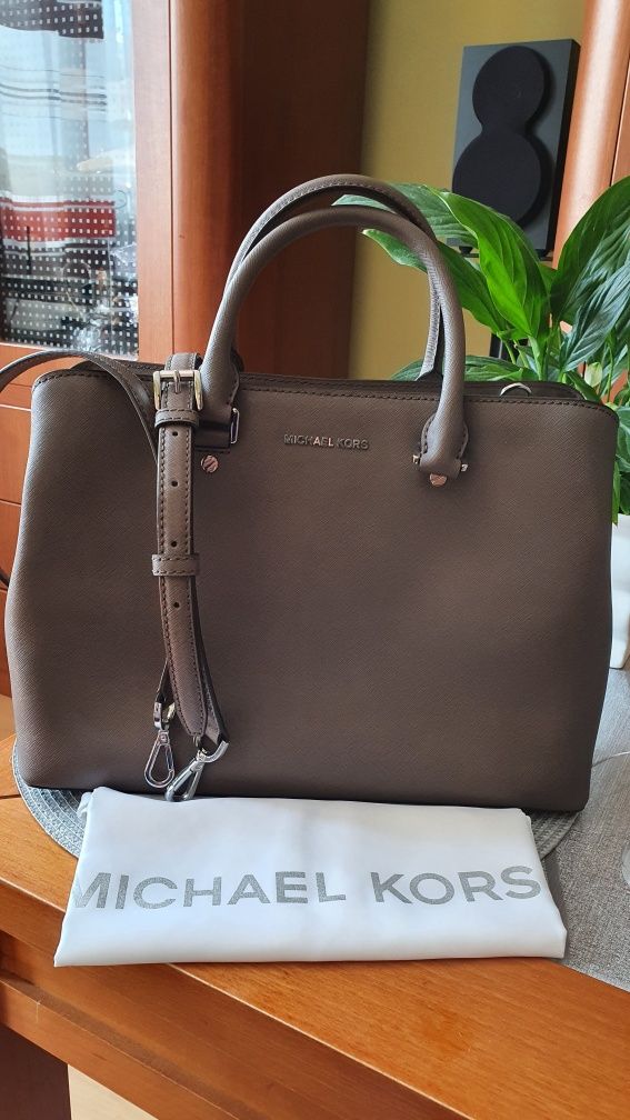 Michael Kors Savannah. Oryginalna torebka - ideał