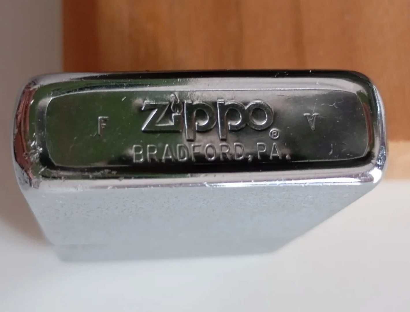 Zippo Estado pristino