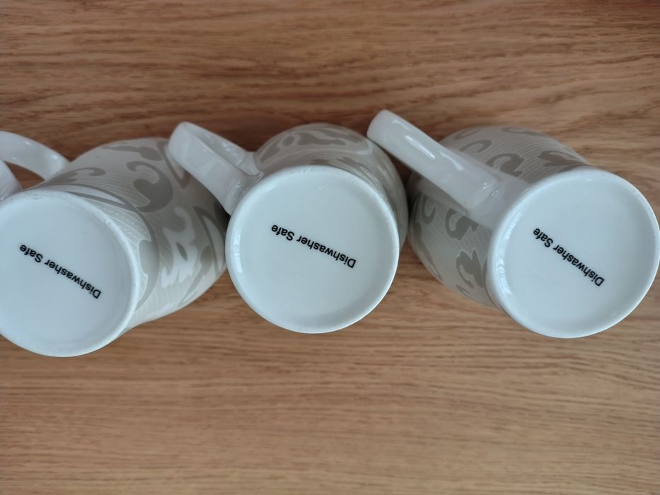 Zestaw 5 kubków srebrne, szare