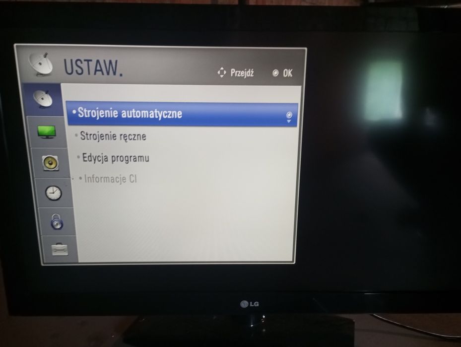 Telewizor LG 42" 42LD550