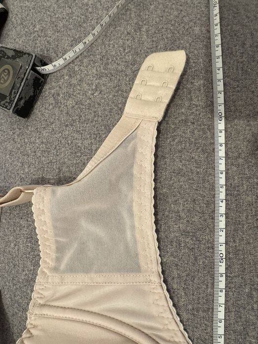 Stanik Ava kolor beżowy 75g półusztywniany NOWY !!