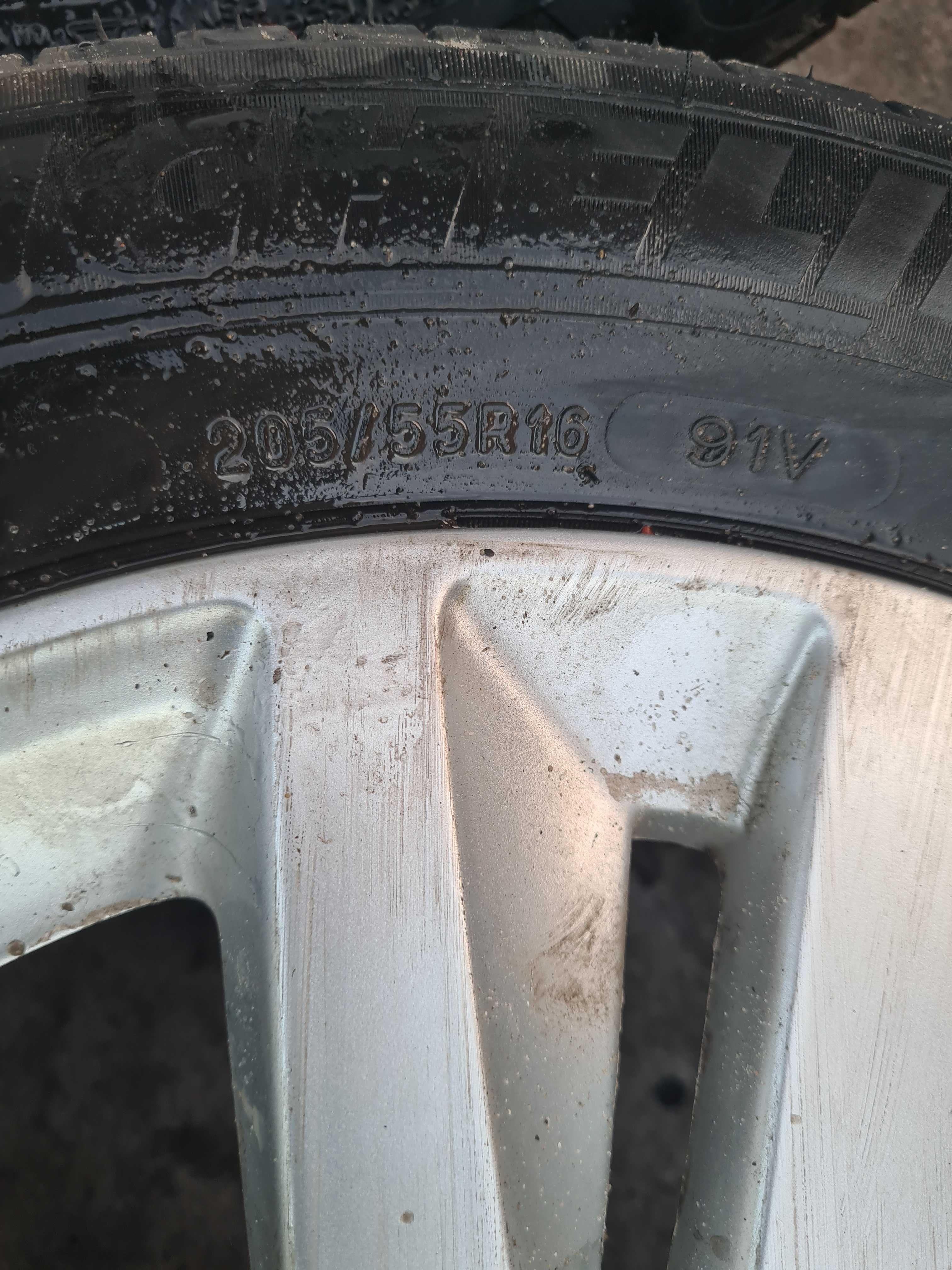 Peugeot 308 T9 II alufelga 7 J 16 5x108 opona 205/55 R16