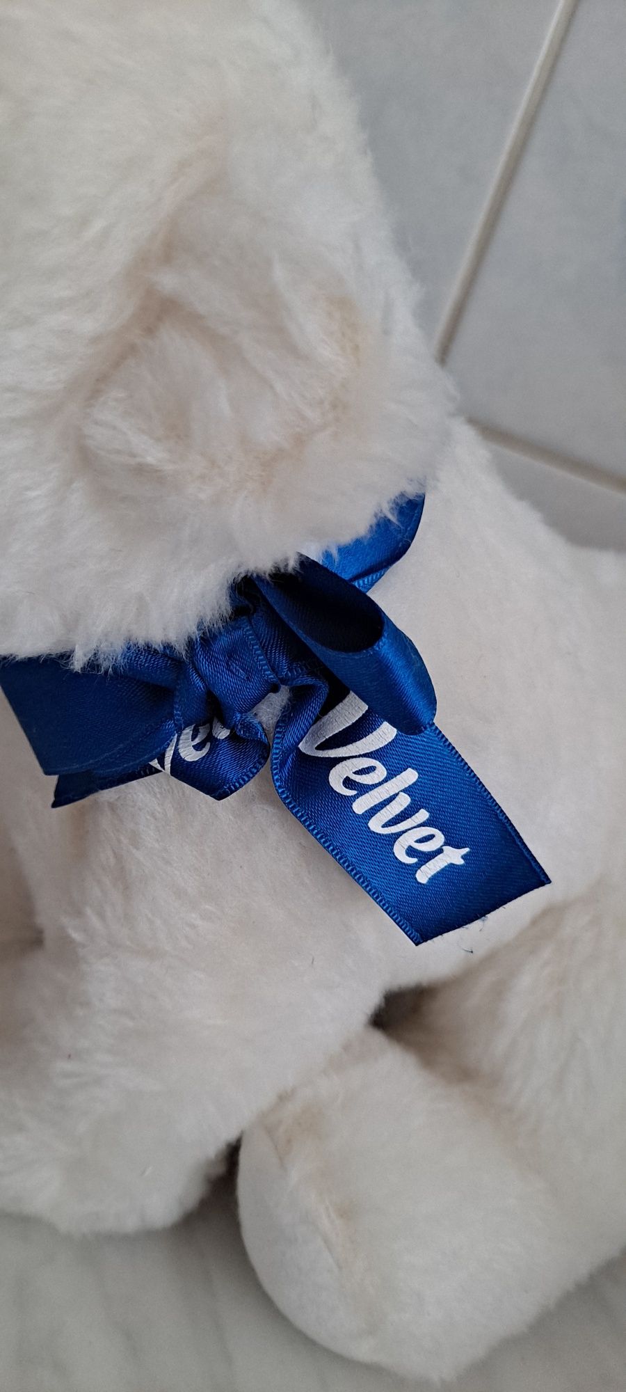 Maskotka niedźwiedź polarny Velvet