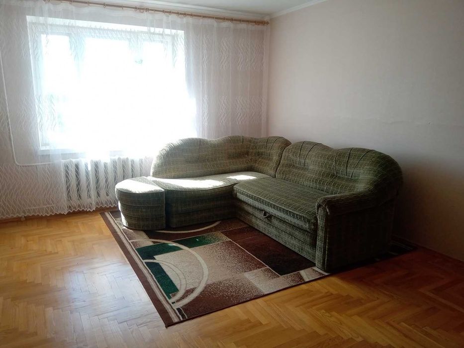 Здам 2-кімнатну квартиру у Броварах.