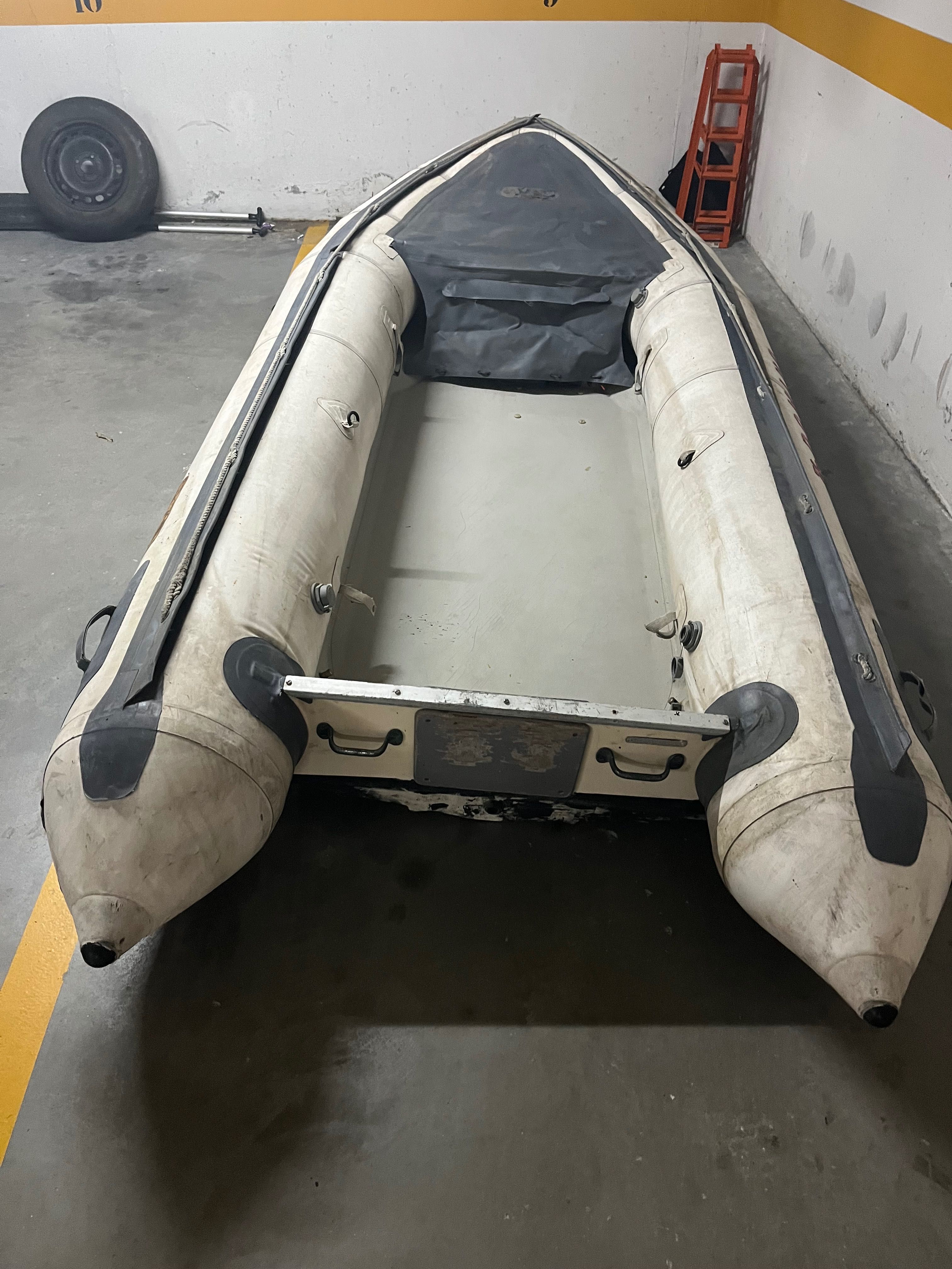 Barco / Bote 3,40m ideal para apoio a embarcacao
