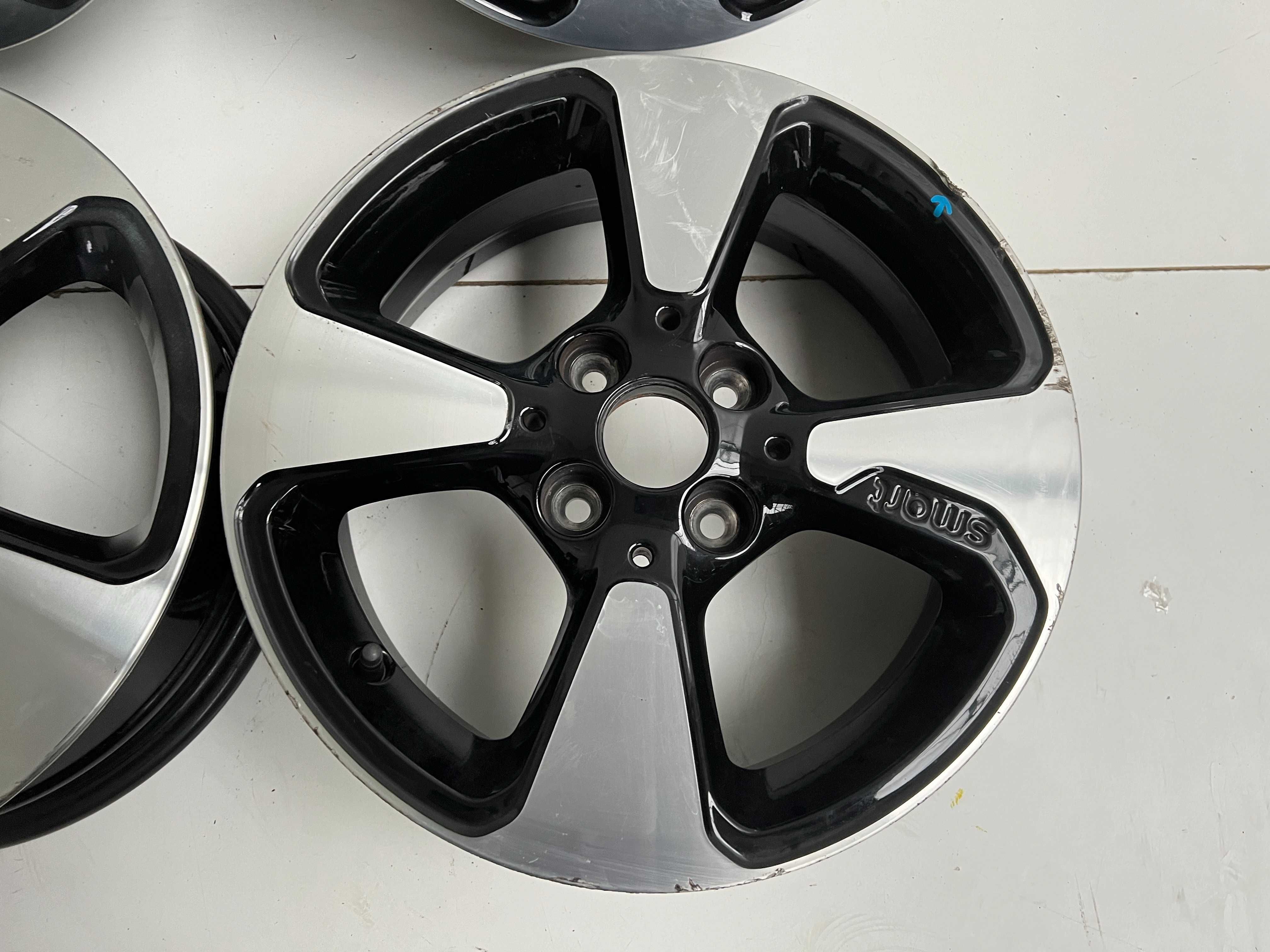 Felgi Smart W453 2x 5J ET32 15" / 2x 5,5J ET42 15" 4x100