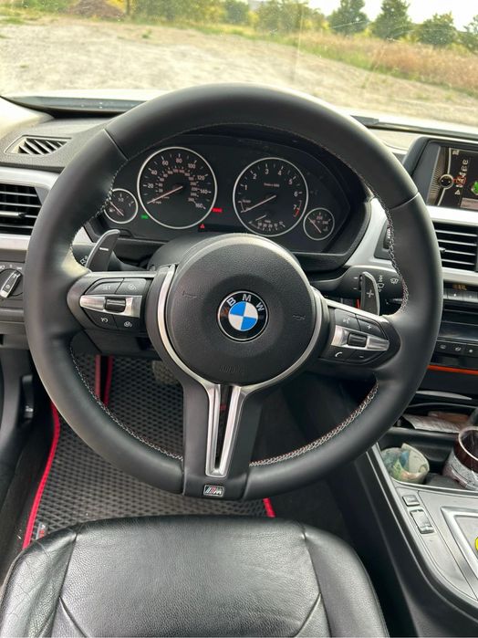 Продам BMW 328i F30