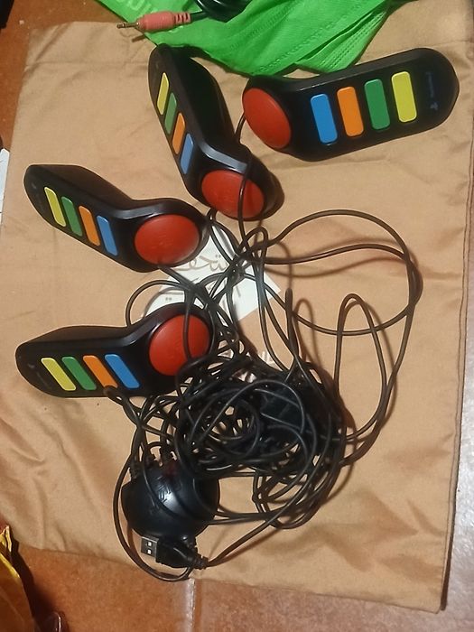 Vendo varios acessórios para playstation2