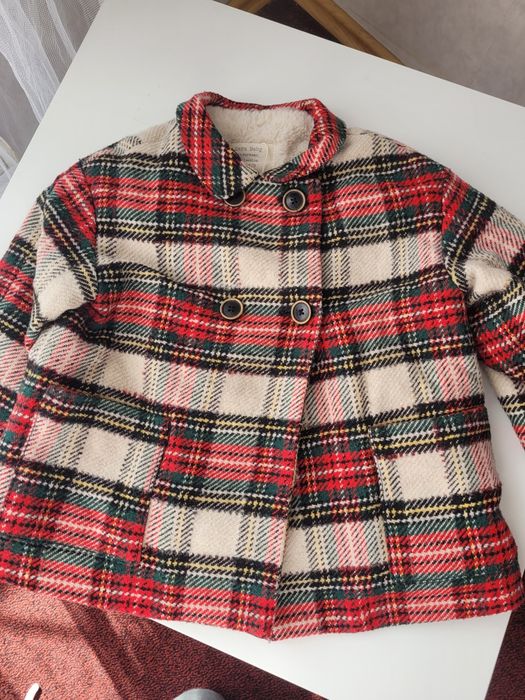 Дуже гарна курточка Zara,  2/3 роки