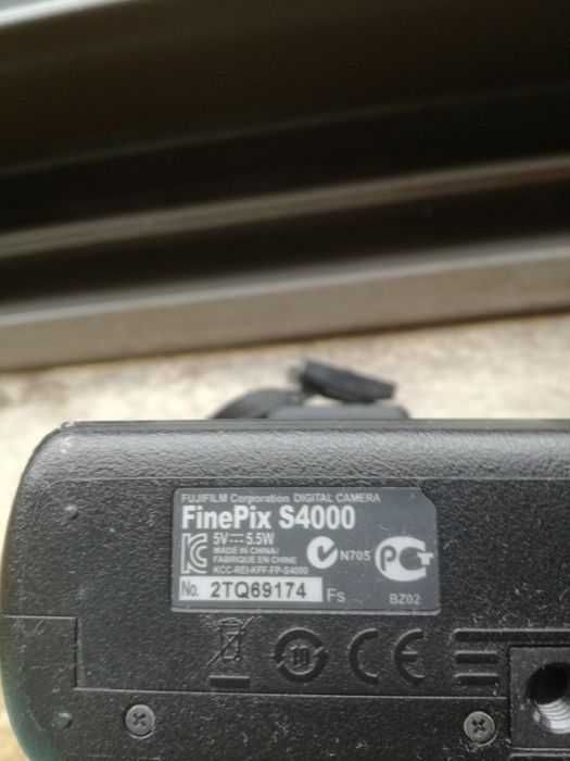 Fujifilm FinePix S4000 - a melhor oferta