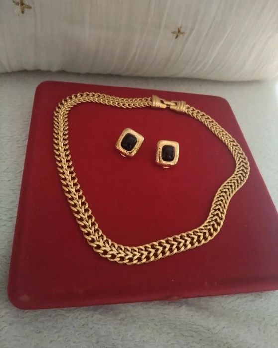 Conjunto vintage Monet