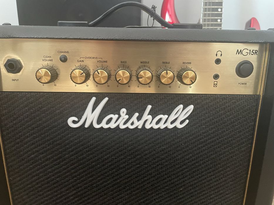 Wzmacniacz gitarowy Marshall MG15GR