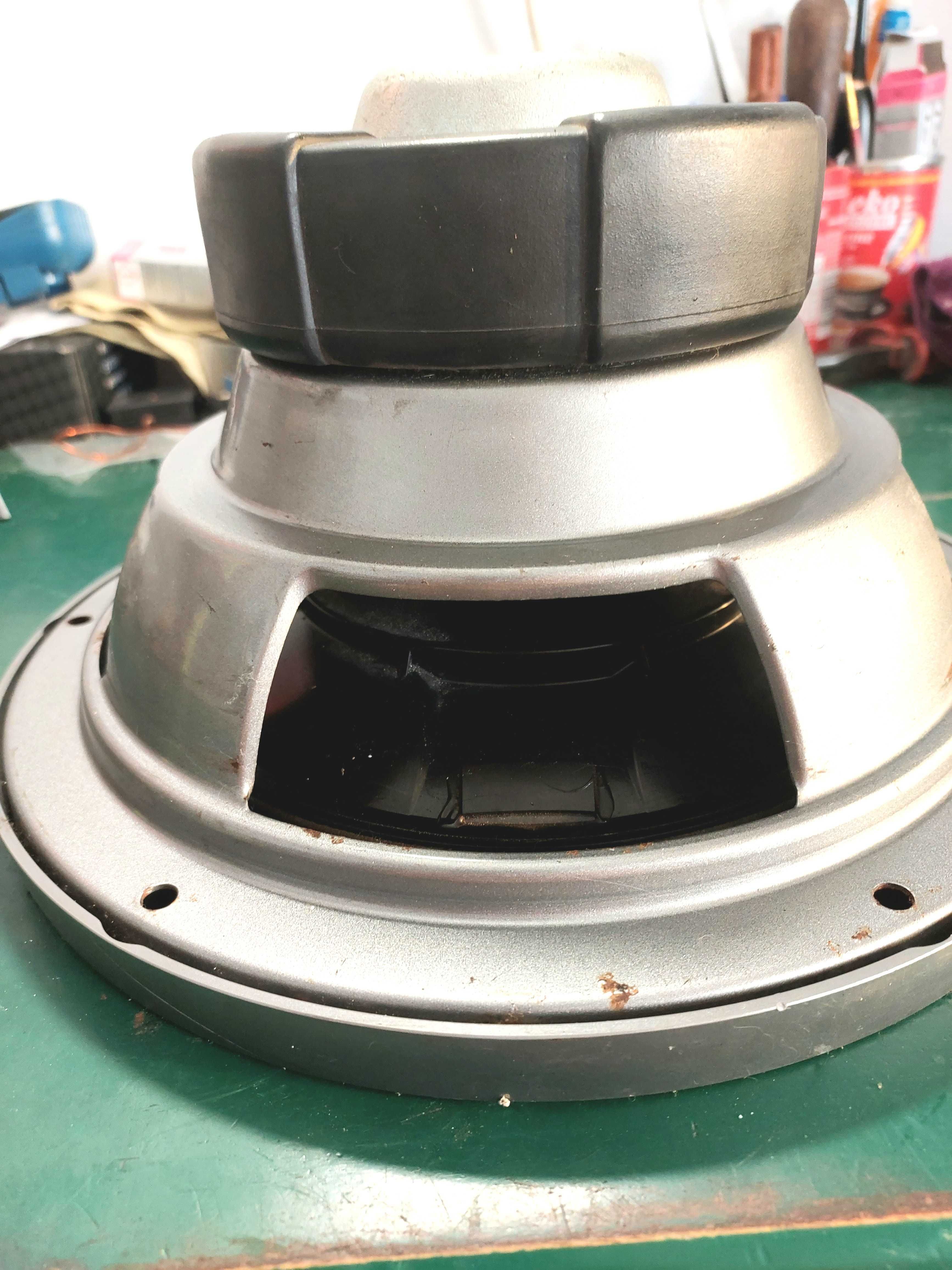 Sprzedam głośnik basowy Pioneer TS-W257F