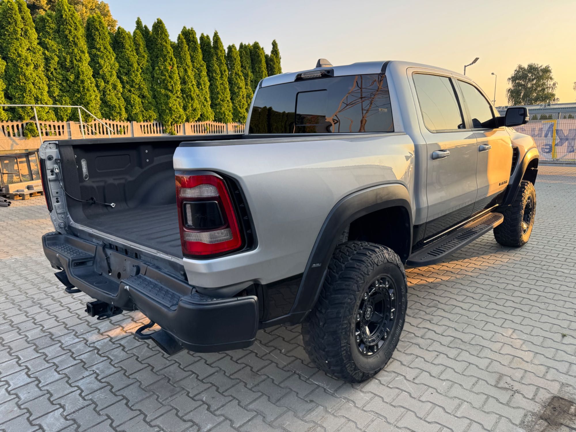 RAM 1500 TRX 2022 bezwypadkowy z USA (bez silnika i skrzyni) FV23%