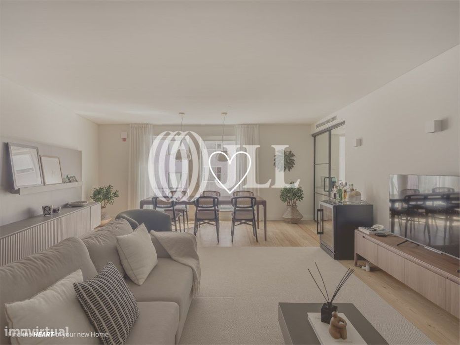 Apartamento T3 com estacionamento no Conde Lima, Lisboa