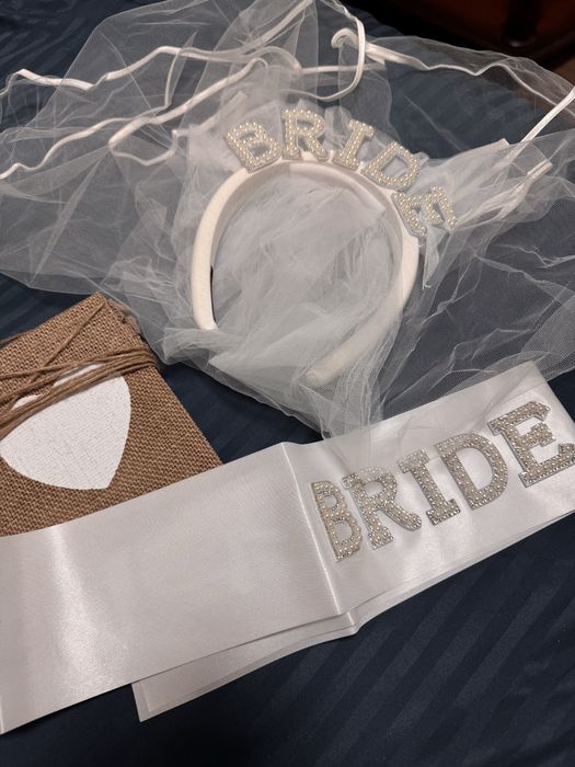 Стрічка Bride все для дівичвечора дівішніка фата стрічка гірлянда