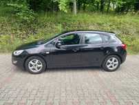 Opel Astra J 2010 diesel 1.6 cdti 110km