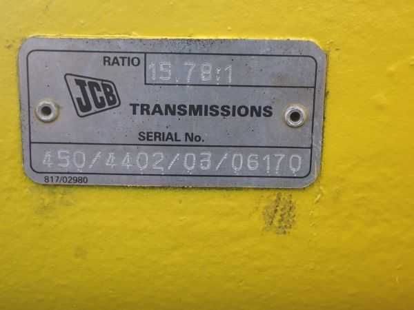 Koparka JCB 3CX 4CX - Tylny most 15.78:1