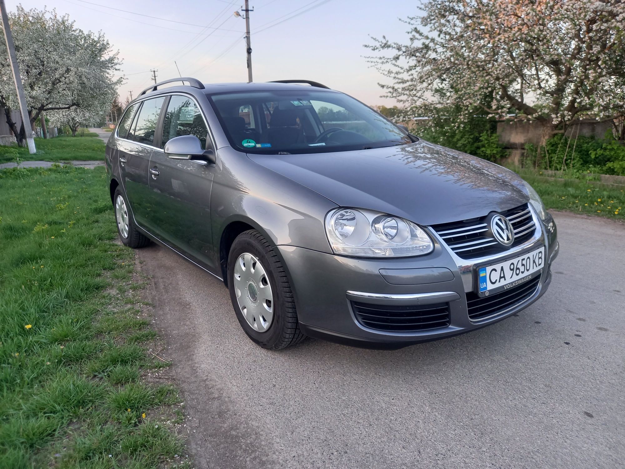 Volkswagen Golf V 1.6MPI