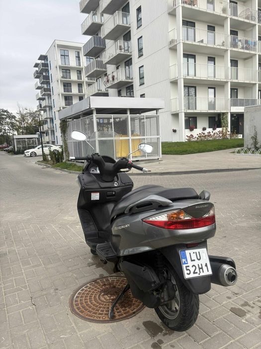 Suzuki burgman 125