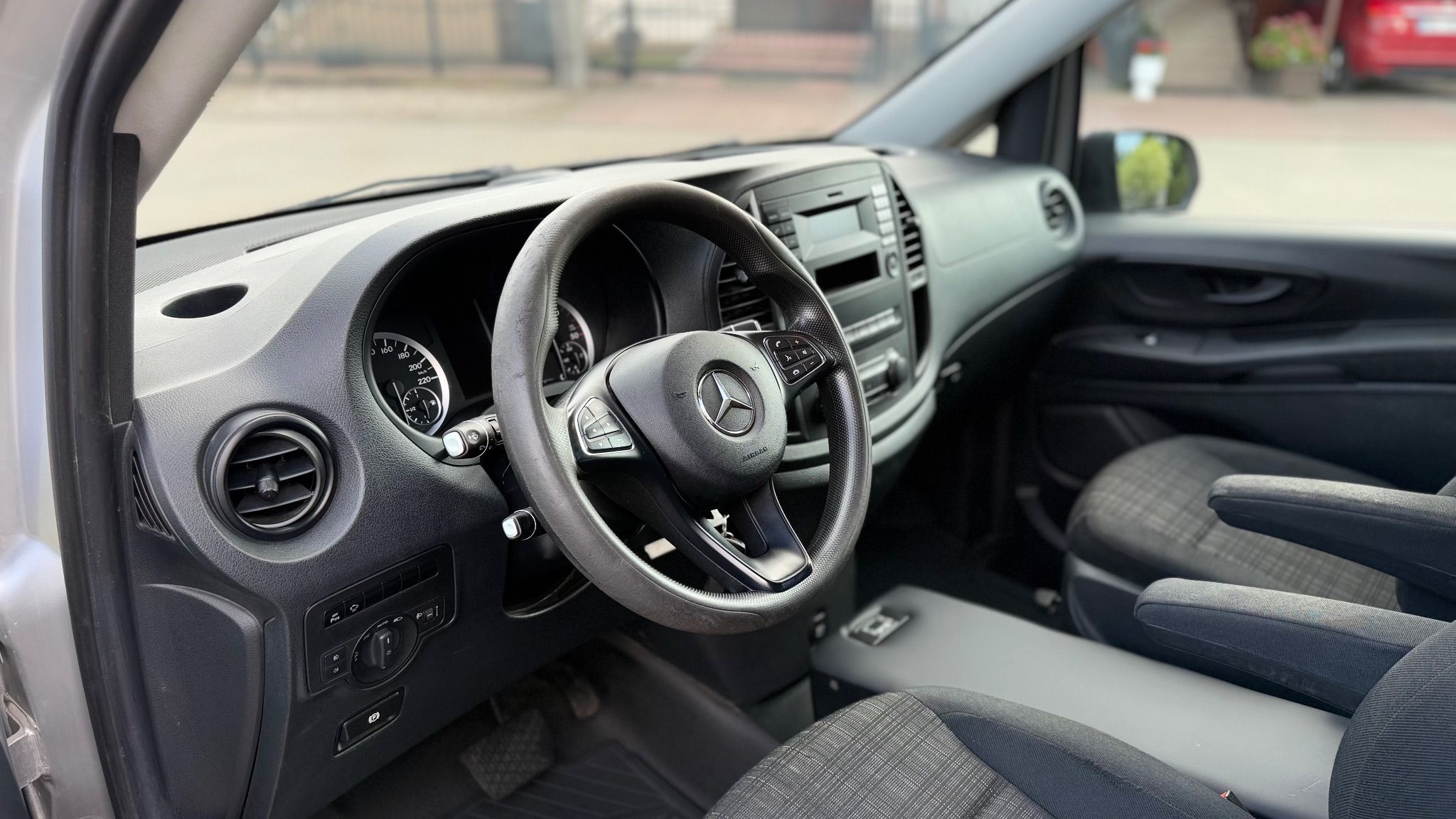 Mercedes-Benz Vito sprowadzony, akcyza opłcona, Tourer 7 osobowy automat