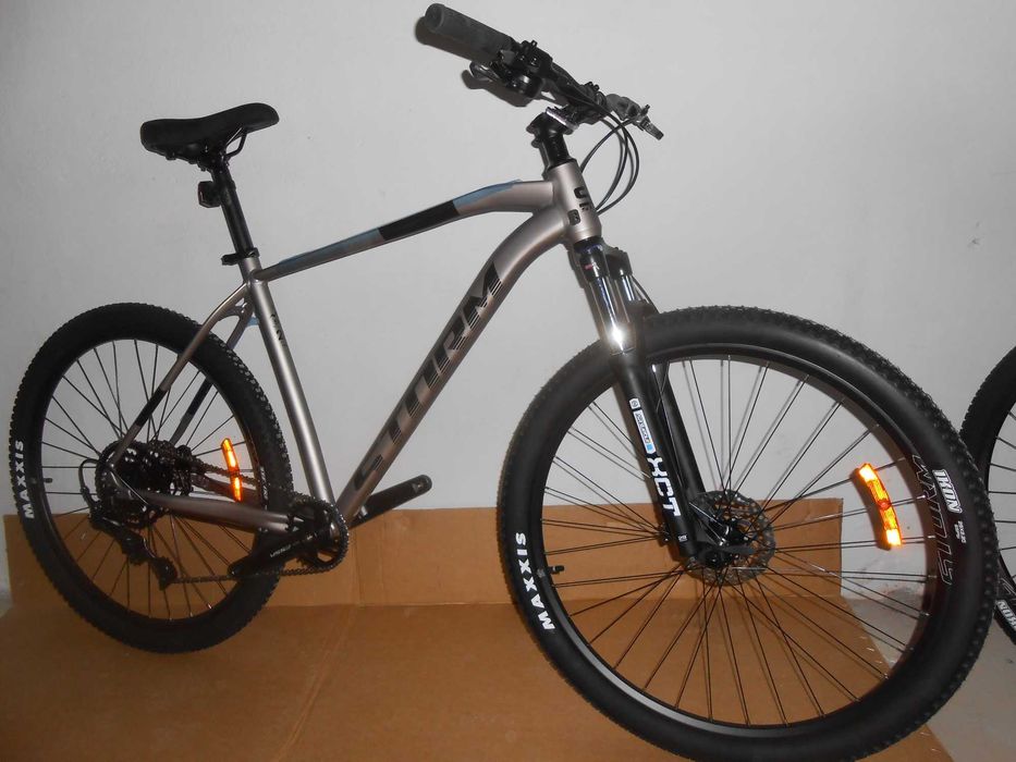 Rower górski męski damski 29 Storm  SHARK 5.0 CUES 1/9