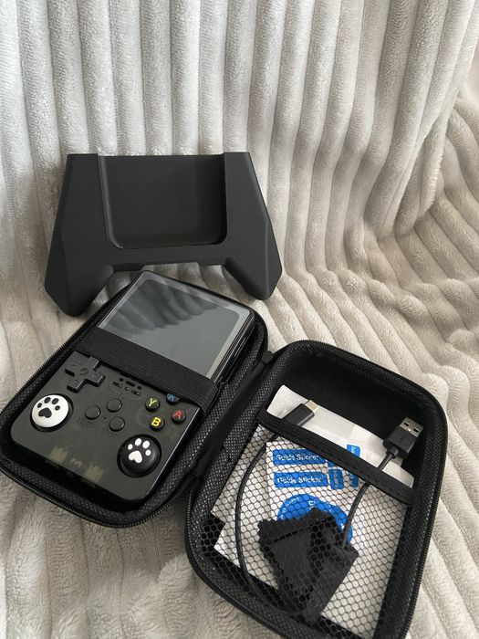 Game boy R36S com ascessorios