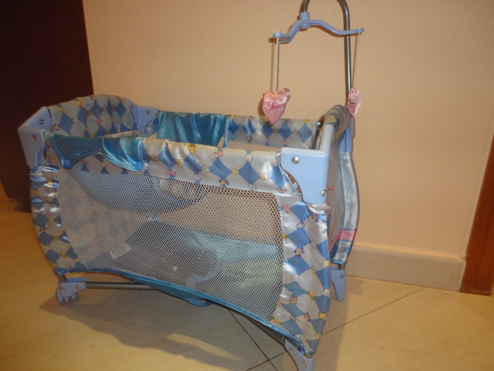 Cama de brincar cinderela