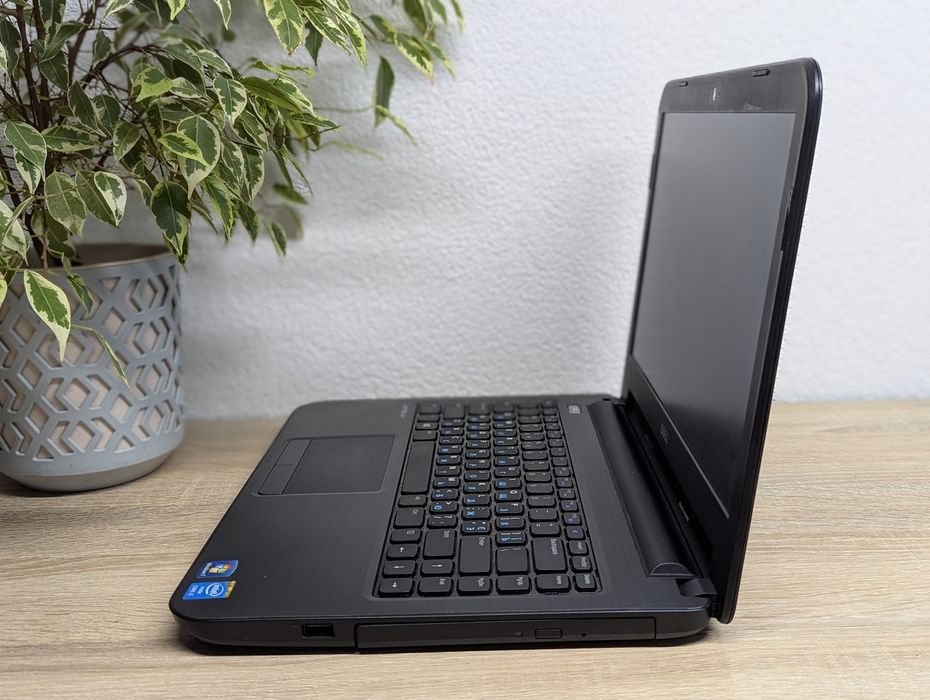 Продається класний , бюджетний варіант. Ноутбук Dell Latitude 3440