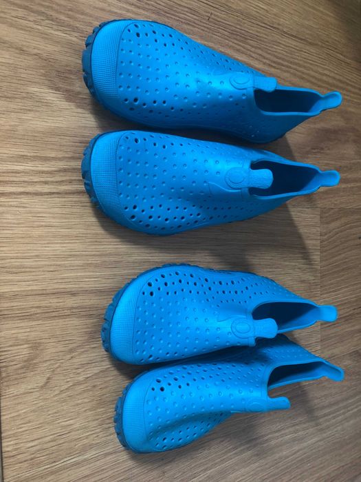 Calçado de natação /piscina para crianças (azul) da Decathlon