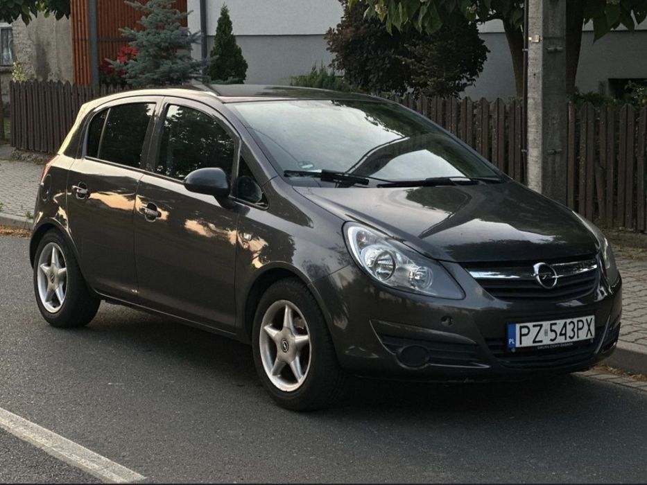 Opel Corsa D 2010 1.2 Benzyna LPG