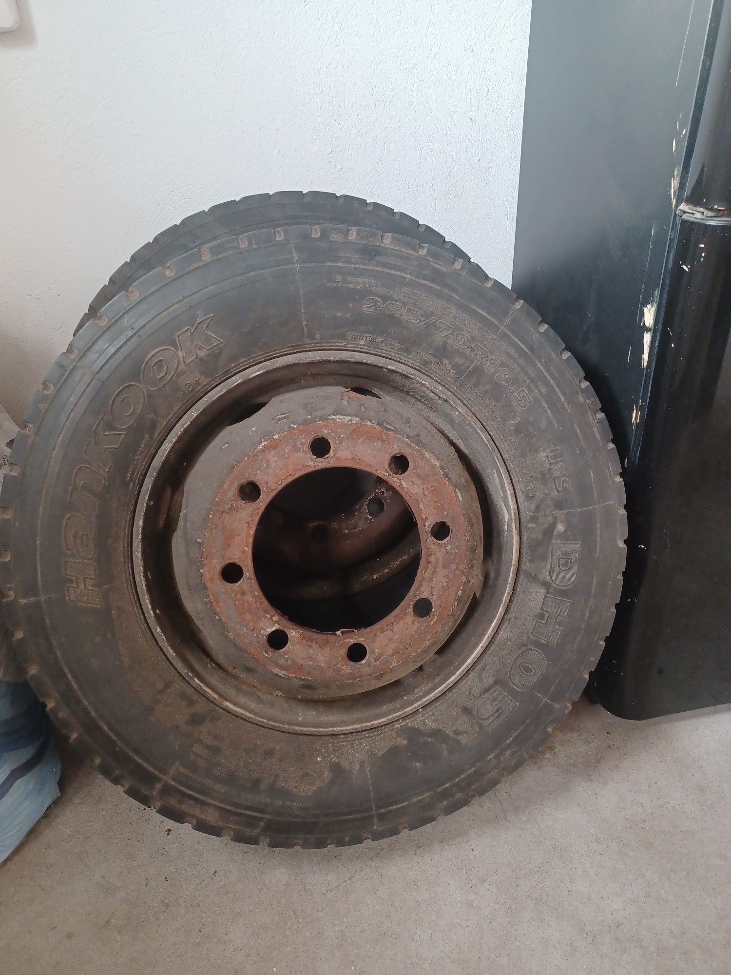 Koła Hankook 265/70 R19,5