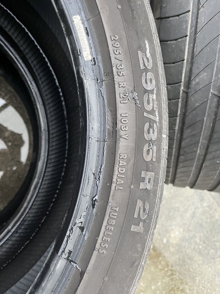 2xPneus 295/35R21 Continental