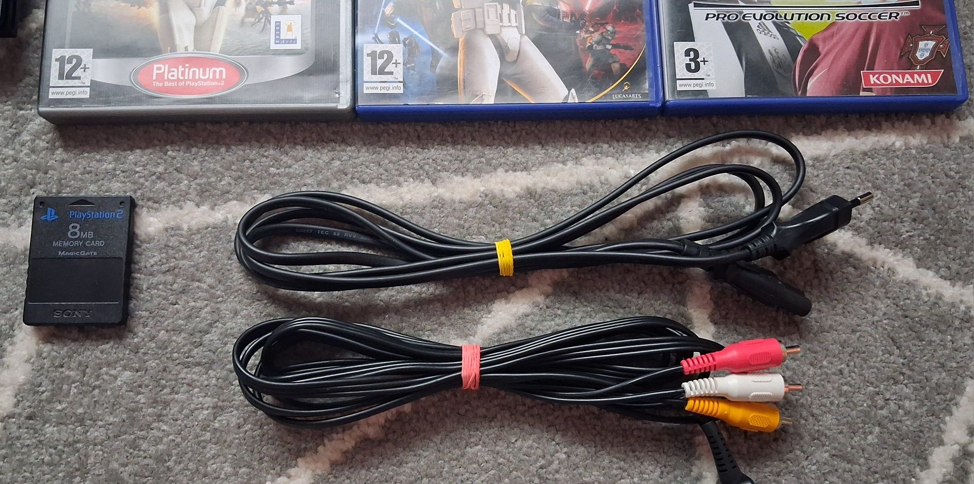Konsola PlayStation 2 Slim PS2 SCPH-90004 Date Code 0C + Gry ZESTAW