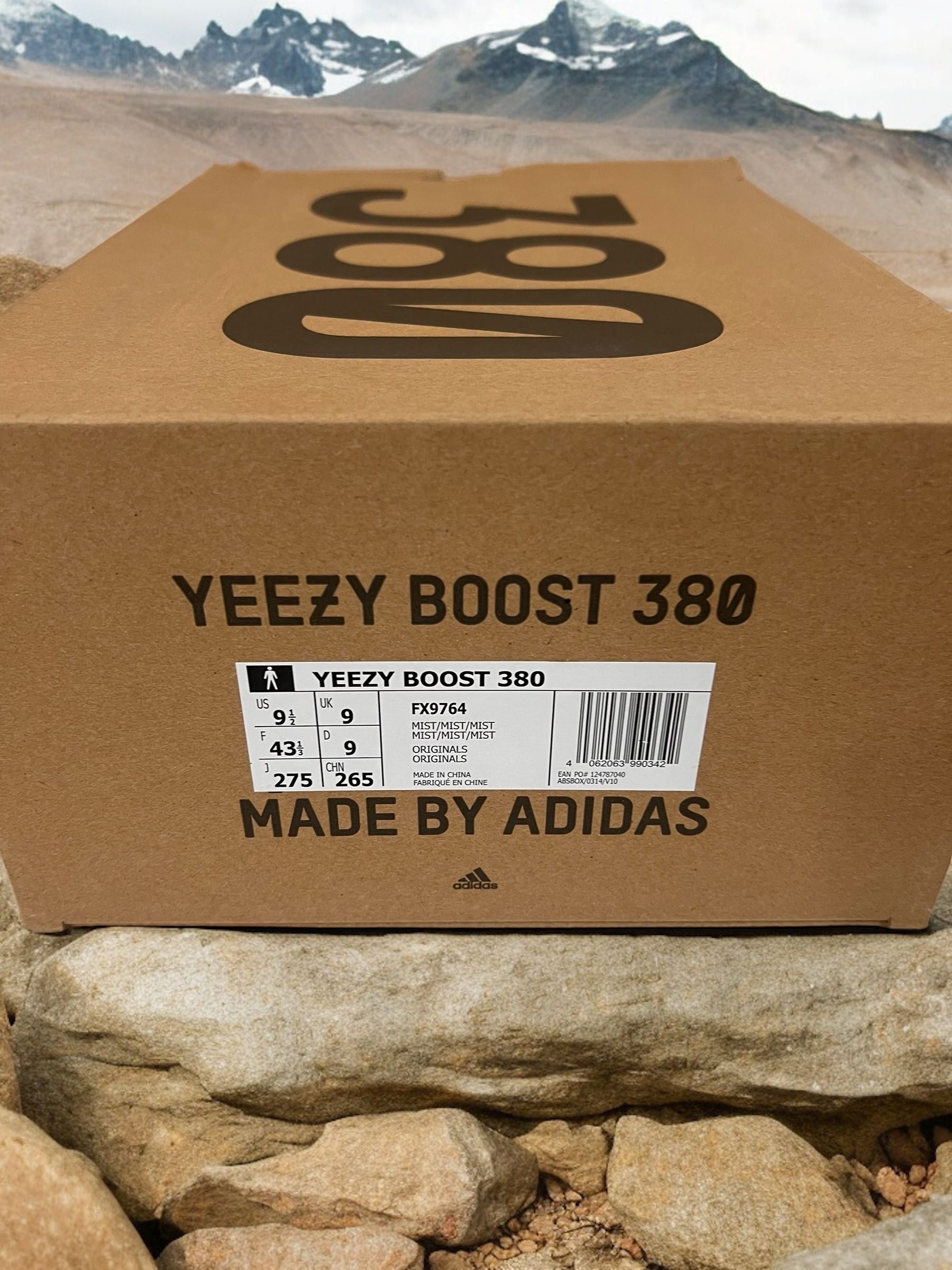 Adidas Yeezy Boost 380 roz. 43 1/3 męskie sneakersy