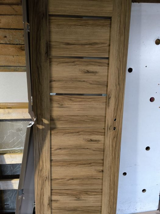 Drzwi łazienkowe 70 lewe