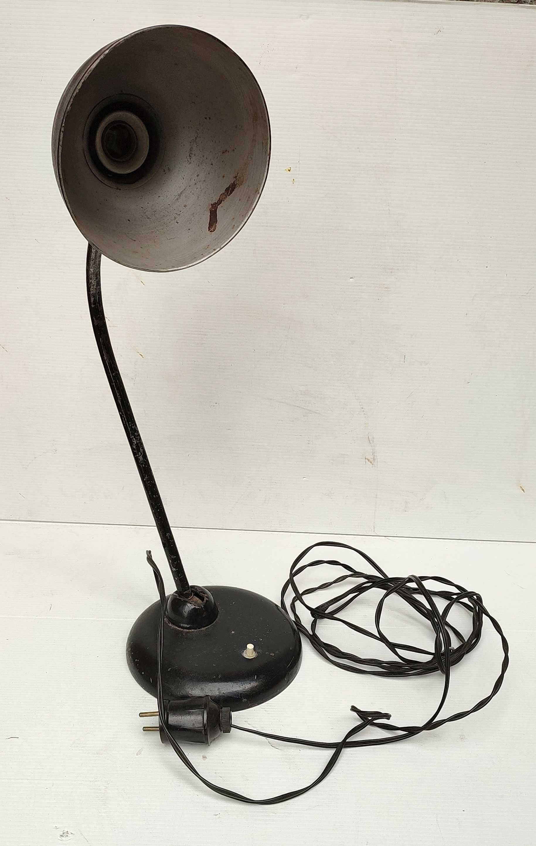 Lampka biurkowa Art Deco - Bauhaus - lata 30 LAMPA 6551 Stara retro