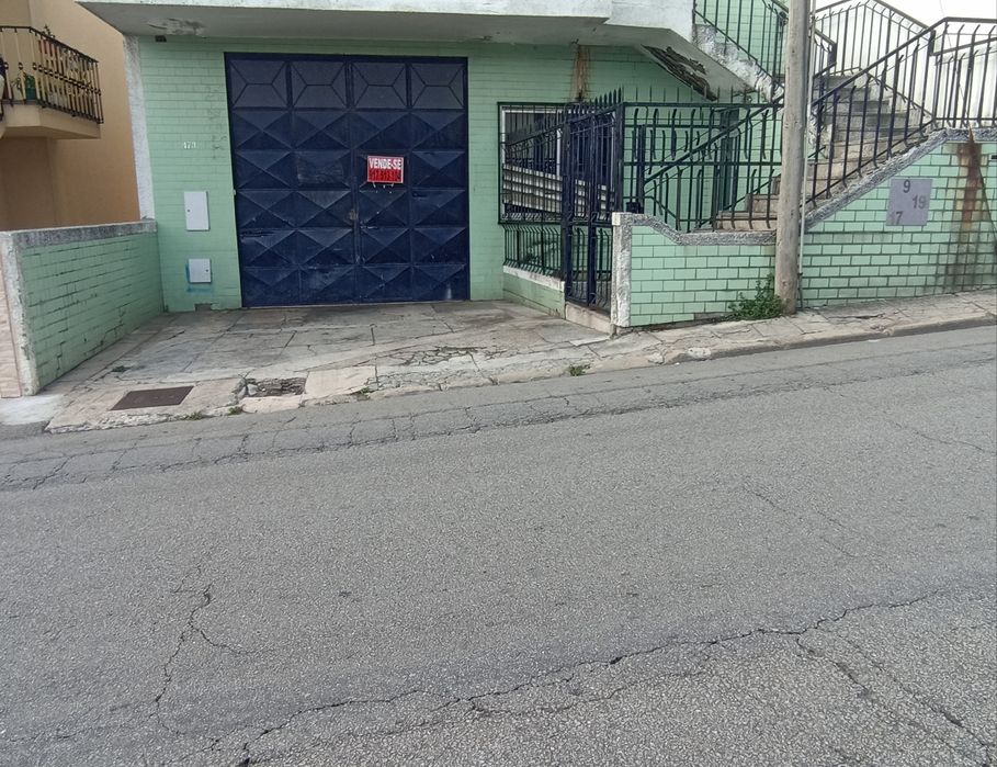 Vendo armazém em Matosinhos
