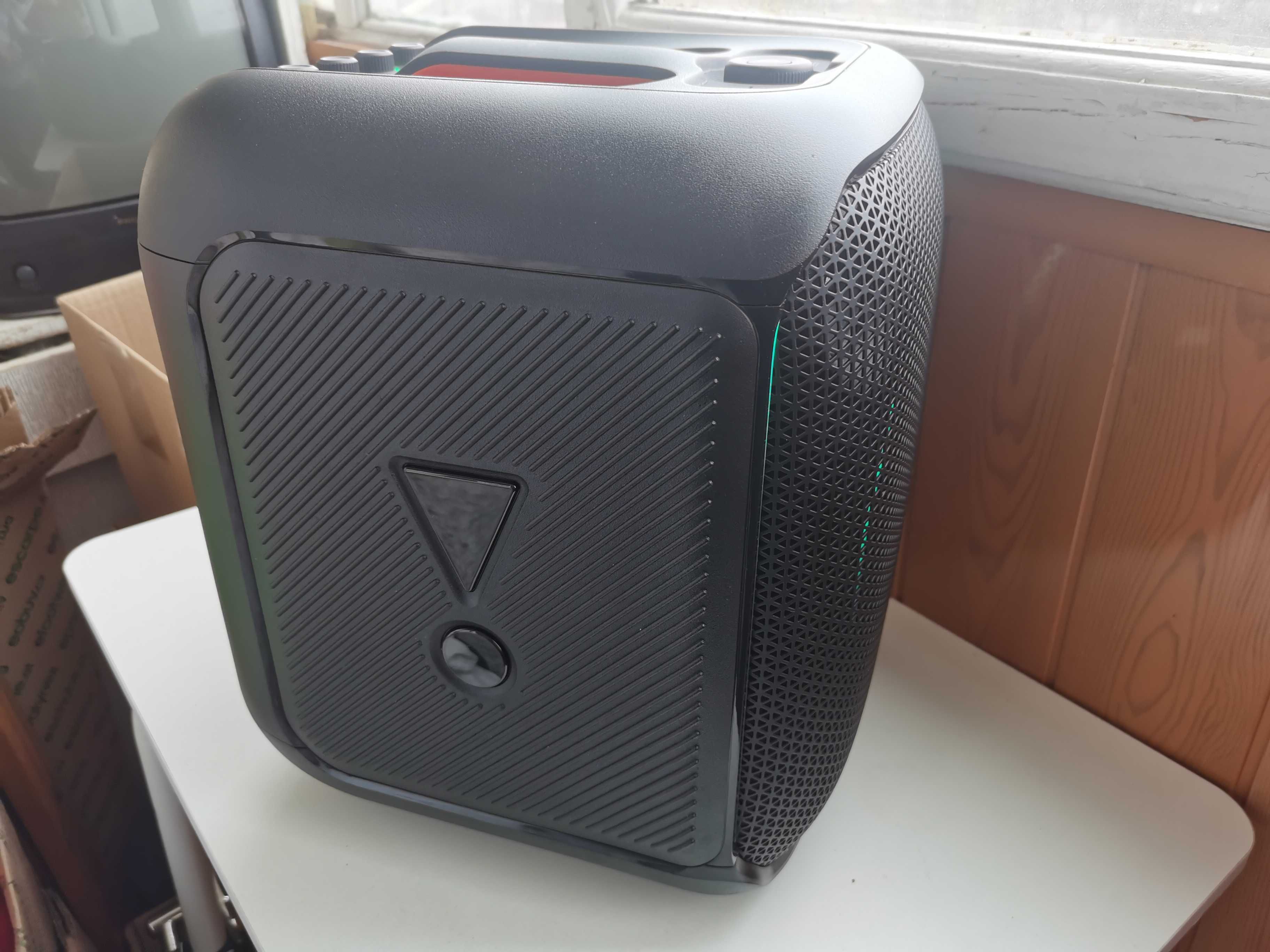 Jbl partybox Encore портативна колонка з мікрофоном в новому стані