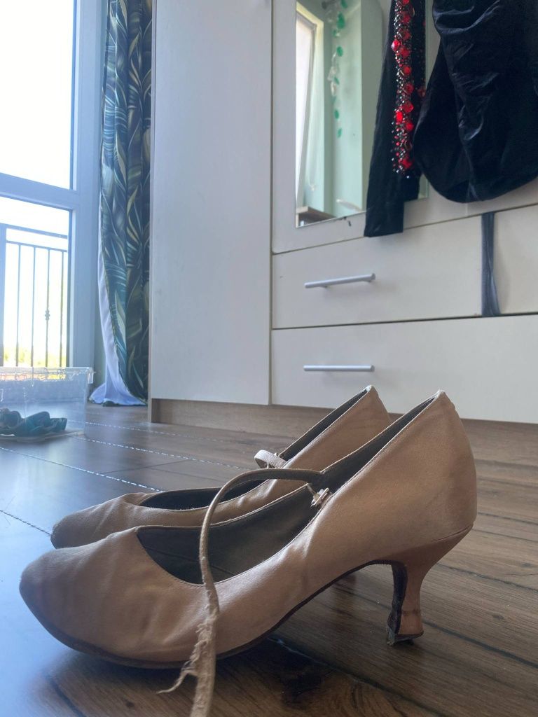 Buty standardowe taniec towarzyski