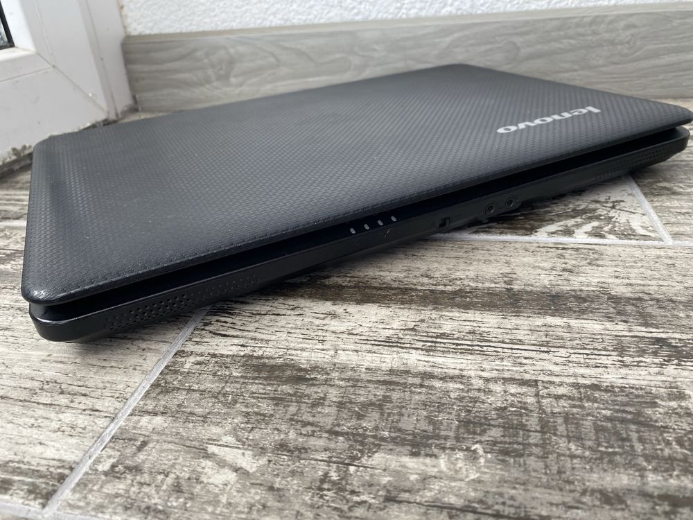 Ноутбук Lenovo G550, 2.3 GHz, 6gb ddr, 250 ssd