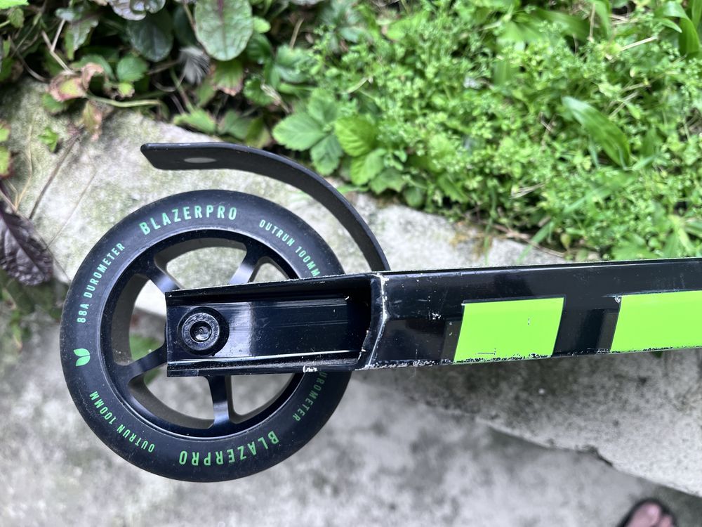 Trotinete Blazer Pro Outrun 2 FX