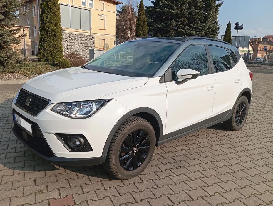 Seat Arona Style 1.0 benzyna 68 tyś km klimatronik navi radar kamera PDC