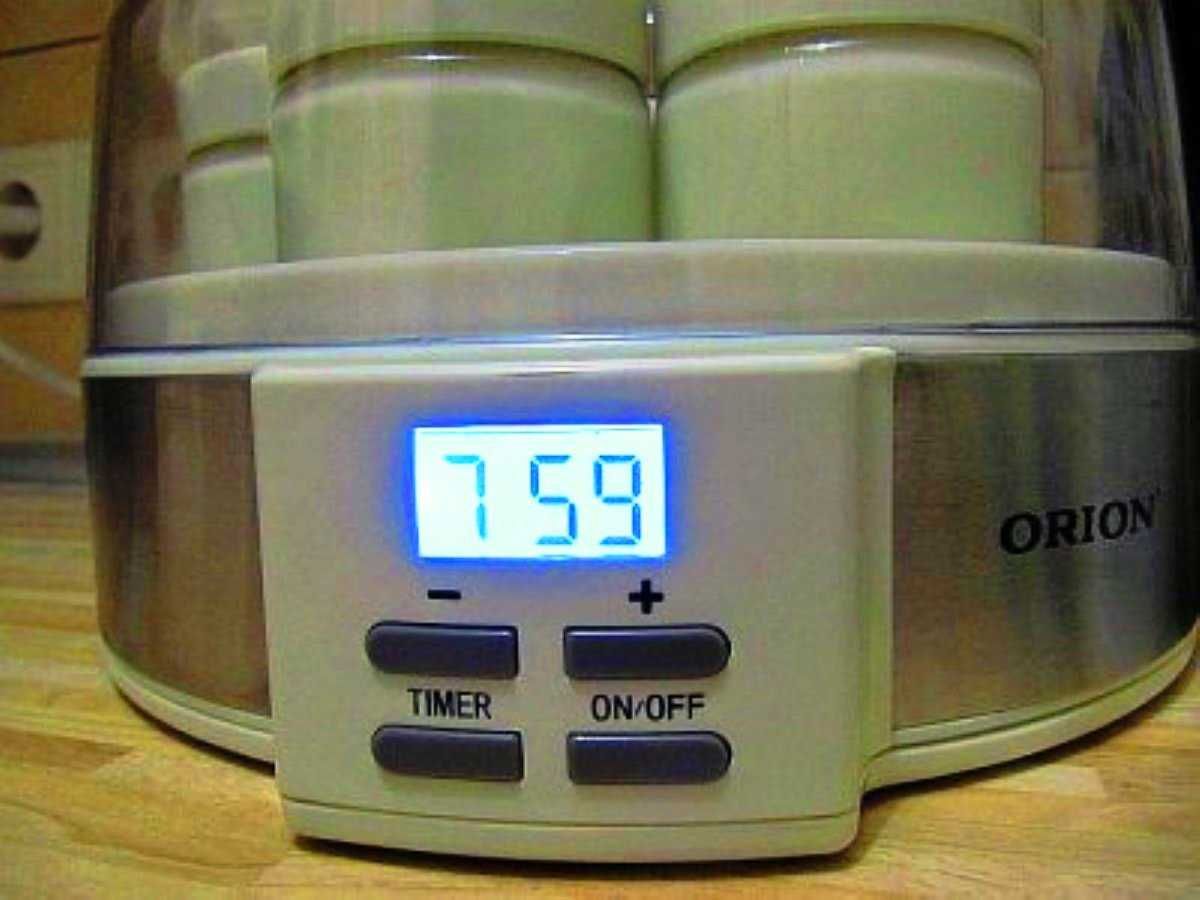 Продам йогуртницу